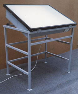 Mounting table